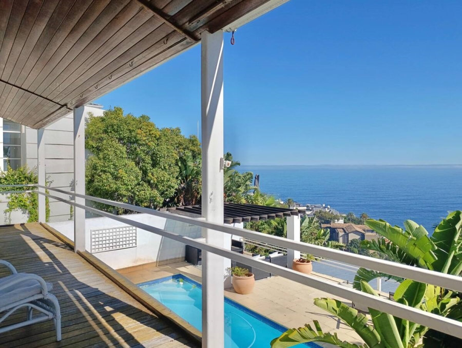 To Let 4 Bedroom Property for Rent in Bantry Bay Western Cape
